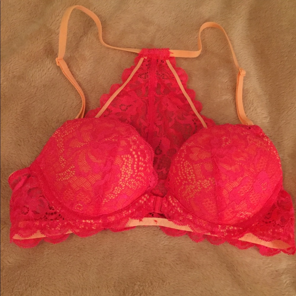 NWOT PINK Victoria’s Secret The Date Racerback Bra